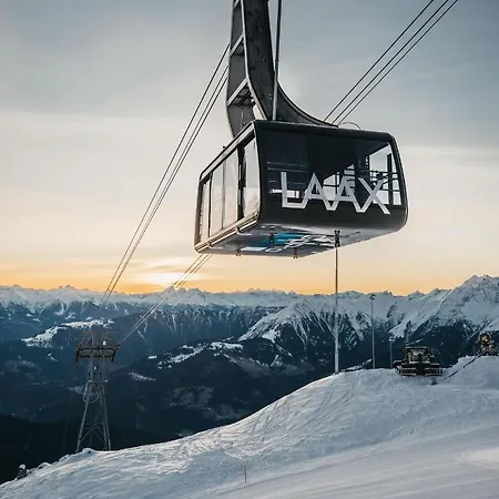 Laax Homes - Casa Lanezzi 3